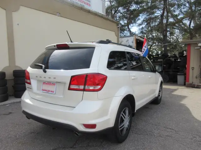 2016 Dodge Journey SXT575591425424773125