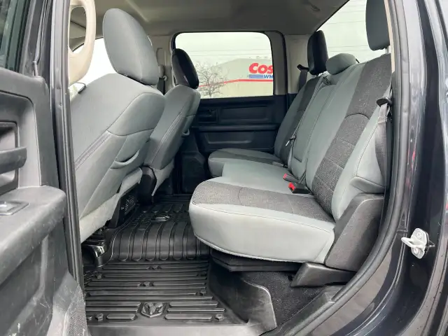 2020 Ram 1500 Classic in Cars & Trucks in Ottawa - Image 17