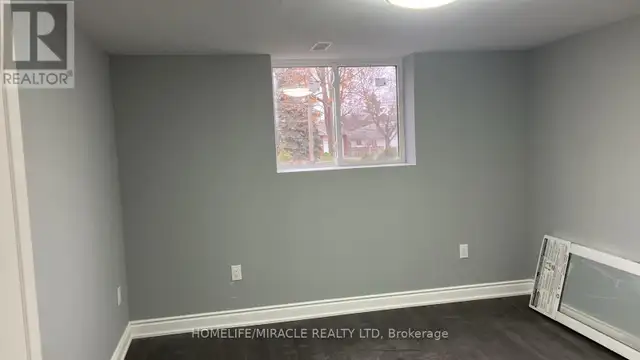 BASEMENT - 25 THORNRIDGE CRESCENT Kitchener, Ontario in Long Term Rentals in Kitchener / Waterloo - Image 7