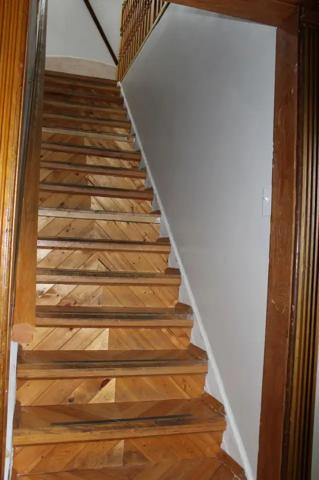 62 DORSET ST - STUDENT RENTALS AVAILABLE in Room Rentals & Roommates in Kitchener / Waterloo - Image 20