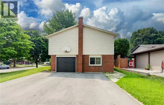 85 FOXHUNT Road Waterloo, Ontario in Houses for Sale in Kitchener / Waterloo - Image 39