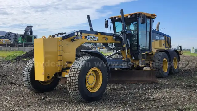2019 John Deere 872G 6WD Motor Grader