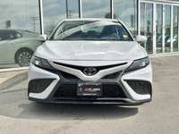 * Heated front seats featuring Sport SofTex upholstery with fabric inserts * Dual-zone automatic cli... (image 1)