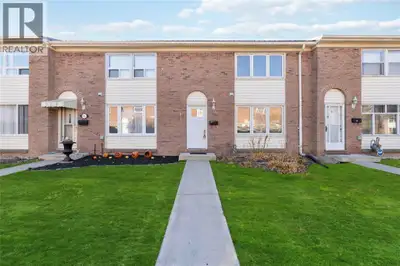 DISCOVER AFFORDABLE, COMFORTABLE LIVING AT 885 CARLETON PLACE, UNIT 3. THIS CHARMING CONDO/TOWNHOUSE...