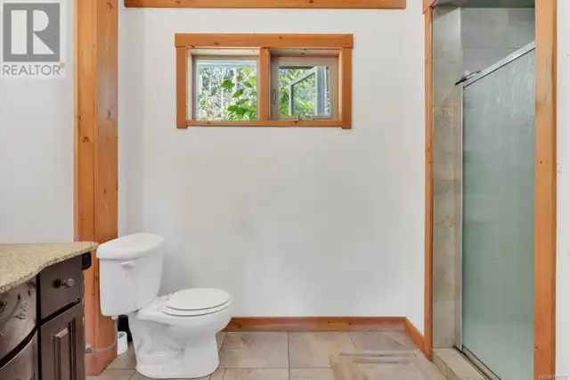 2 Welch Rd Lasqueti Island, British Columbia in Houses for Sale in Parksville / Qualicum Beach - Image 14