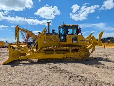 Pour assistance en Francais, SVP applez Chris 780-266-8827, merci beaucoup. 2019 KOMATSU D85PX-18 Gr...