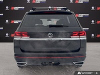 Check out this 2022 Volkswagen Atlas Highline before it's too late! * This Volkswagen Atlas is a Bar... (image 4)