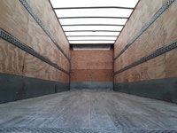 Ryder Stock ID: 829896 Transmission Type/Speed: AUTO 6 Engine: DIESEL B6.7'17 240/2400 Horse Power:... (image 9)