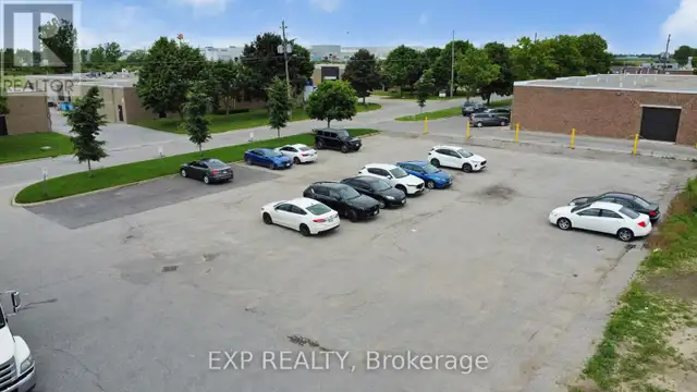 6 - 540 CLARKE ROAD London East (East I), Ontario in Commercial & Office Space for Rent in London - Image 4