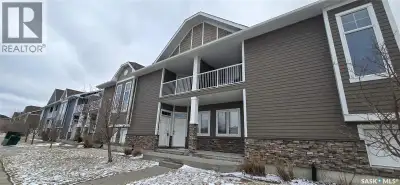 Welcome to this fantastic east-end townhouse condo in The Greens, ideally located close to a wide ra...