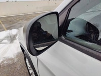 This Jeep Cherokee Sport 4x4 delivers a Regular Unleaded I-4 2.4 L/144 engine powering this Automati... (image 3)
