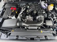 This 2026 JEEP GLADIATOR SPORT 4X4 has the following options Cloth Low-Back Bucket Seats, Remote Sta... (image 7)