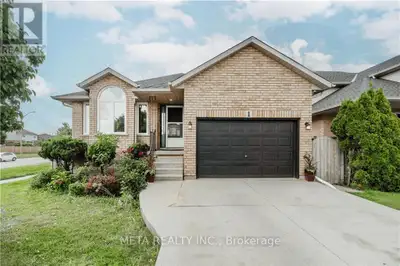 1 RESOLUTE(UPPER UNIT) DRIVE Hamilton (Crerar), Ontario