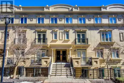 28 - 78 CARR STREET Toronto (Waterfront Communities), Ontario
