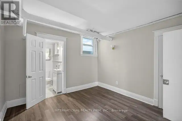 2 - 109 BALSAM AVENUE S Hamilton (Stipley), Ontario in Long Term Rentals in Hamilton - Image 18