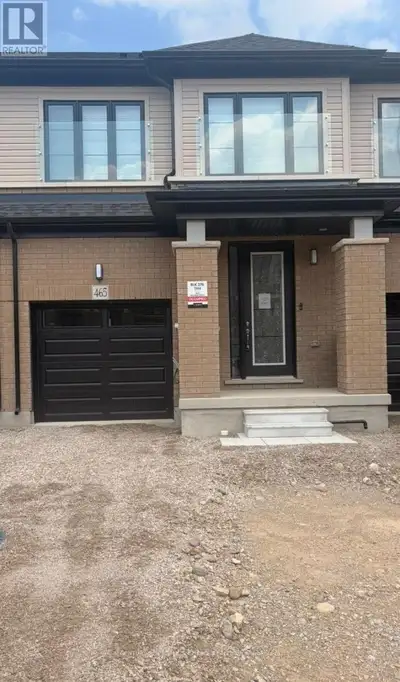 Welcome to this brand-new, move-in-ready 3-bedroom, 2.5-Washroom townhome with 1,462 sq. ft. of abov...