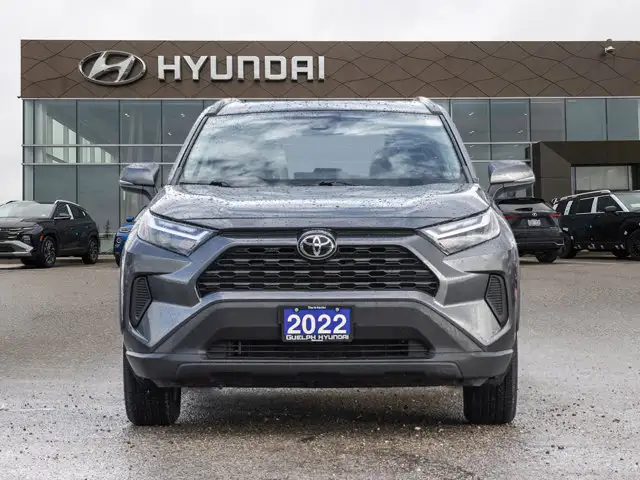 2022 Toyota RAV4 XLE AWD | Sunroof | Heated Steering | CarPlayS in Cars & Trucks in Guelph - Image 4
