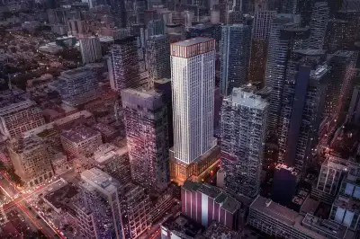 Cash Buyer Looking for 400 King West Condo! Prefer 1b+den or 2b2b. Contact Patricia Today! Patricia:...