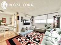 ** OPEN 24/7 - CALL: 437-561-9900 ** 2 Bedrooms, 1 Bathroom, Near Parks, Public Transportation, Bus... (image 8)