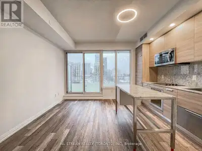 905 - 75 CANTERBURY PLACE Toronto (Willowdale West), Ontario