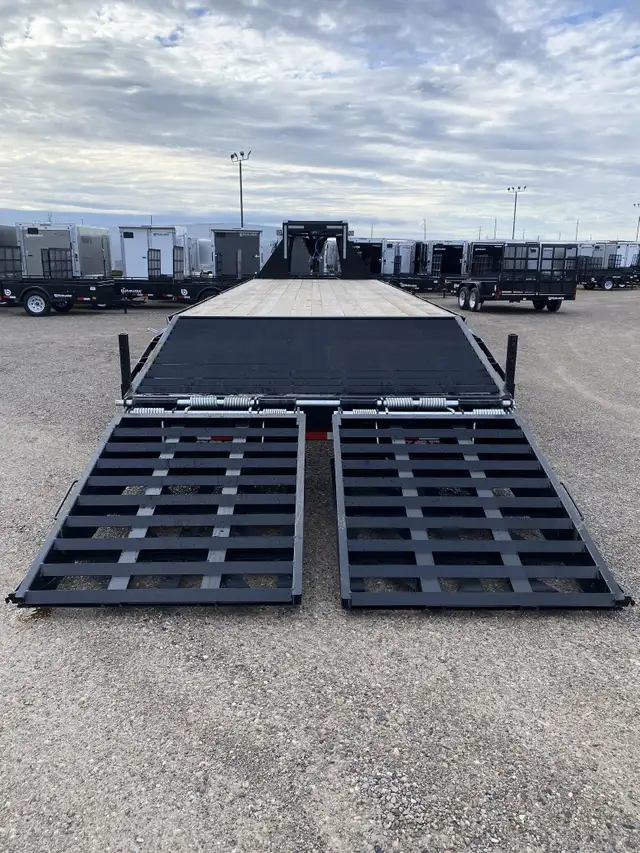 2026 Canada Trailers Premium Gooseneck Trailer 25,920 lbs. GVWR | Cargo ...