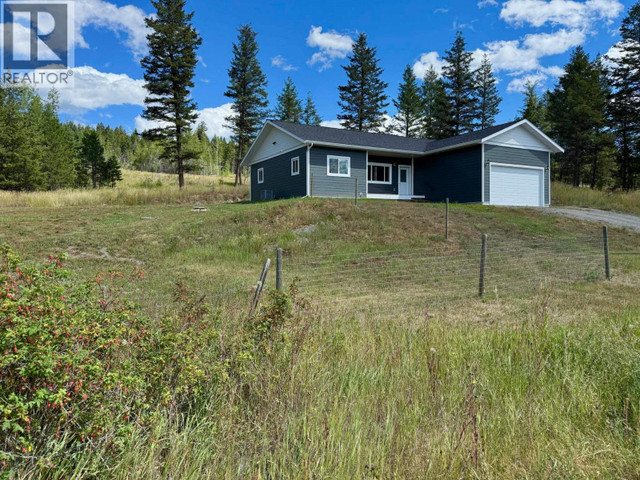 3791 DODGE ROAD Lac La Hache, British Columbia in Houses for Sale in 100 Mile House
