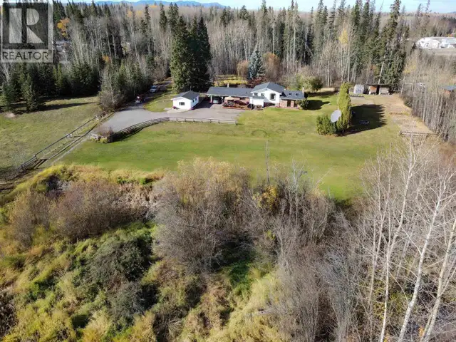 2880 ROBERTS ROAD Fort St. James, British Columbia in Houses for Sale in Smithers - Image 8