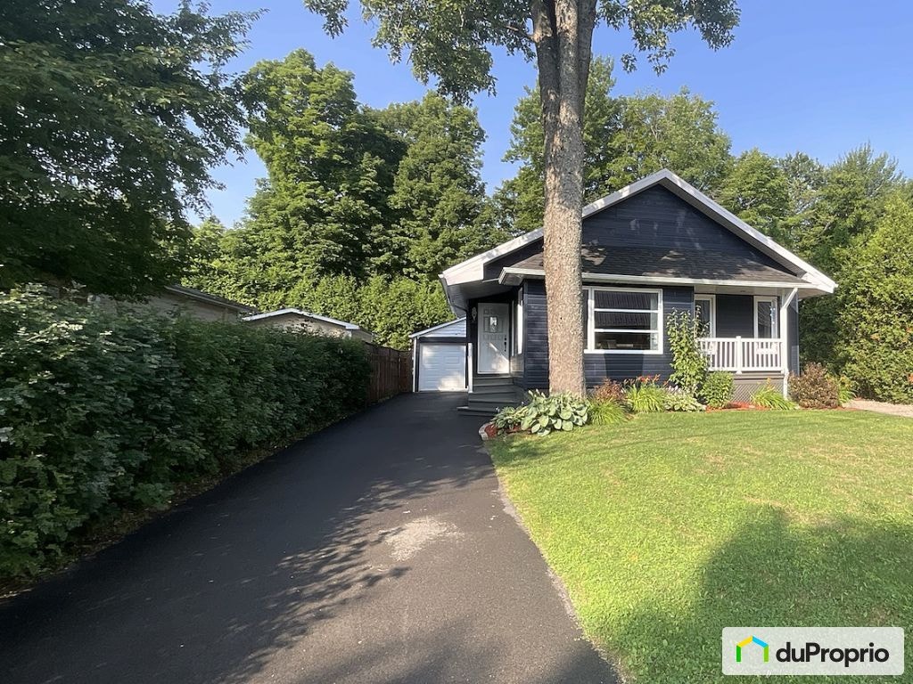 $439,900 - Bungalow for sale in Fossambault-Sur-Le-Lac — photo 1