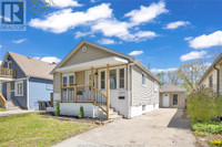 2374 ALEXIS Windsor, Ontario