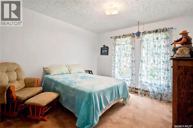4 Pine STREET Katepwa Beach, Saskatchewan in Houses for Sale in Regina - Image 22