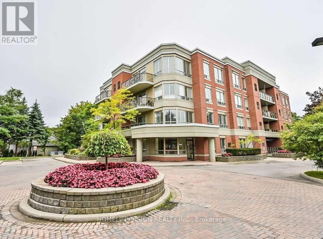 #305 -801 LAWRENCE AVE E Toronto, Ontario in Condos for Sale in City of Toronto
