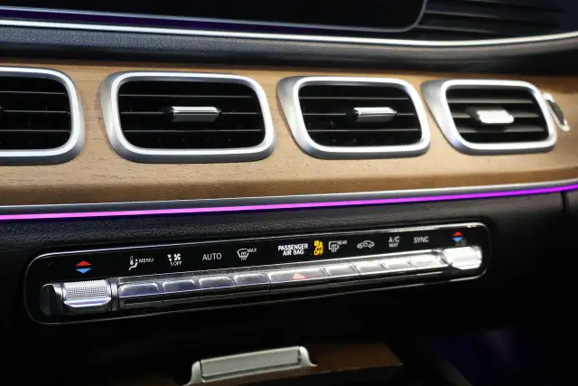 2020 Mercedes-Benz GLS GLS450 4MATIC - AMGPKG|HUD|MASSAGE|NAVI|C in Cars & Trucks in Barrie - Image 17