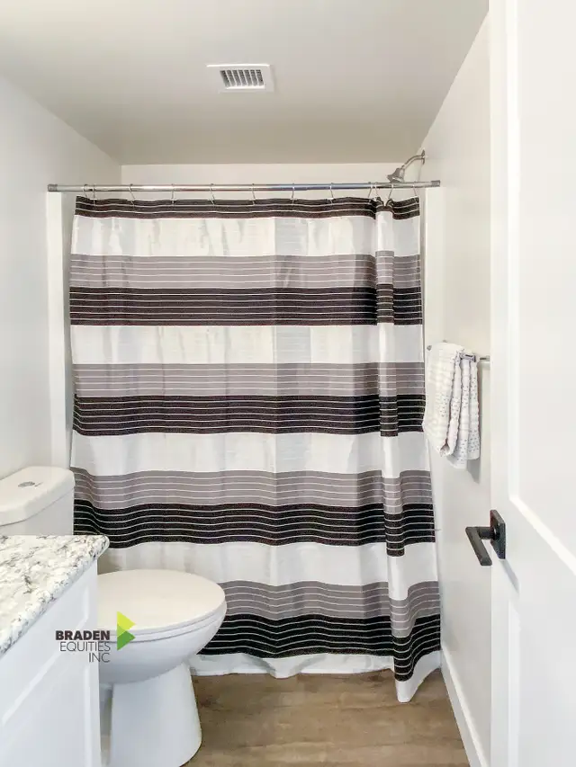 Strathcona Apartments - 1 Bedroom Apartment for Rent in Long Term Rentals in Edmonton - Image 8
