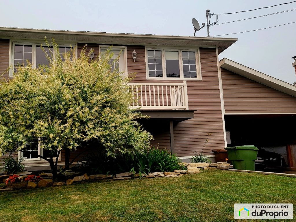 61e Avenue — photo 1