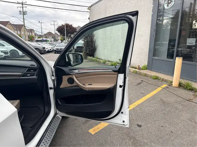 2008 BMW X5 3.0si in Cars & Trucks in Laval / North Shore - Image 23