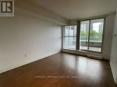 307 - 33 SINGER COURT Toronto (Bayview Village), Ontario