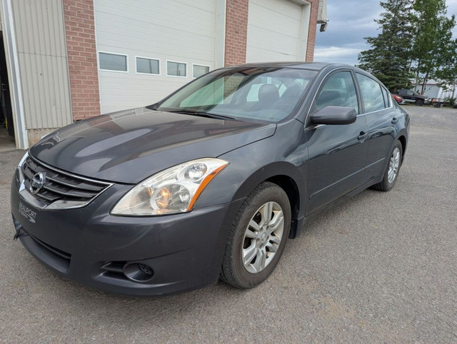 2011 Nissan Altima 2.5 dans Autos et camions  à Ville de Québec