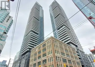3905 - 125 BLUE JAYS WAY Toronto (Waterfront Communities), Ontar