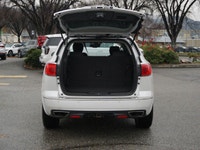 2017 Buick Enclave Premium AWD Comfortable, spacious, and well-equipped this 2017 Buick Enclave Prem... (image 7)