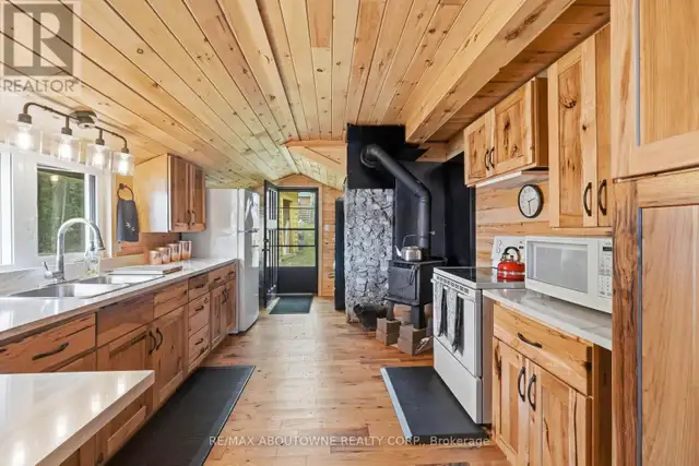 370 FRASER LAKE Carlow/Mayo (Carlow Ward), Ontario in Houses for Sale in Trenton - Image 13