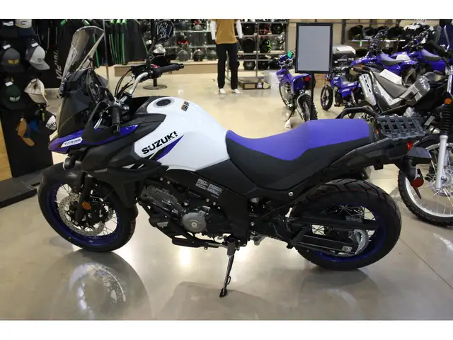 2024 Suzuki V-Strom 650XT ABS in Street, Cruisers & Choppers in Guelph - Image 5