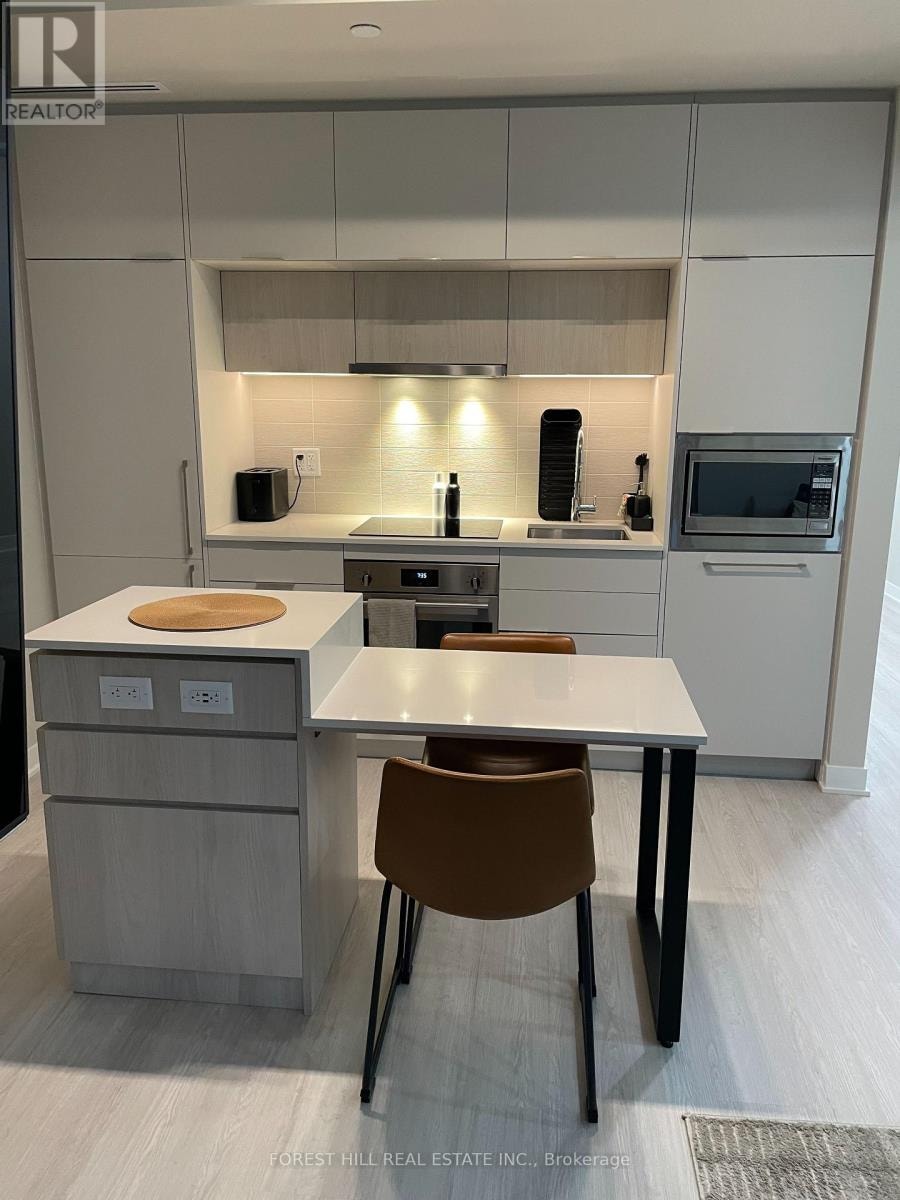 316 - 185 ALBERTA AVENUE Toronto (Oakwood Village), Ontario 4
