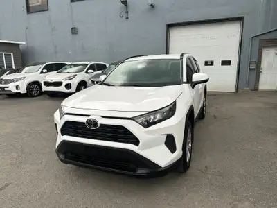 2020 Toyota RAV4 Engine: Moteur à 4 cylindres 2.5L L/100Km City: 9.2 L/100Km Hwy: 7.1 Safety Equipme...