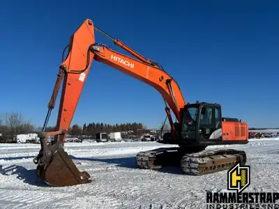 2011 HITACHI ZX250LC-5N Track Hoe Excavator Isuzu 4HKIZXSA 5.2L turbo diesel engine 188 HP 24.7-tonn...