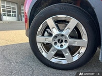 Previous Daily Rental. The advertised vehicle price is based on a promotional finance offer. Custome... (image 8)