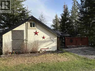Your lake life is waiting! Check out this turn key cabin overlooking Cluculz lake, with running wate...