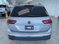 2.0L Intercooled Turbo I4 Engine. 8 Speed Auto w/OD. 5 Passengers. Folding Rear Seats. All Wheel Dri... (image 3)