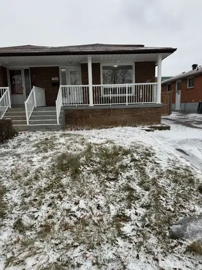 Price: $949,900/ $3,604/mo Beautiful 5 Level Back Split, 4 Bedroom + 2 Bedroom Legal Basement In Exc...
