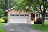 Bungalow for Rent - Kanata - quiet court backing on NCC trails