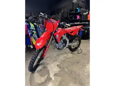 2026 Honda CRF 450R Race Work Edition 5 vitesses, 1 cylindres, Essence, Système de refroidissement:...